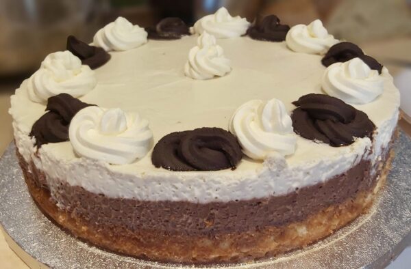 Chocolate Cream Cake 2